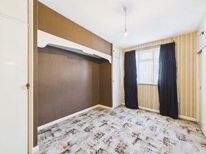DOUBLE BEDROOM- click for photo gallery